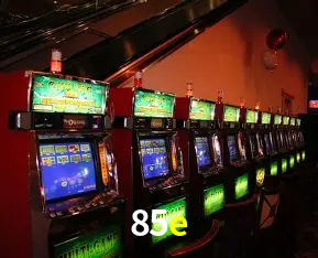 Blackjack na 85e